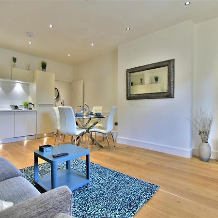 Lincoln City Centre Luxury Lofthouse 아파트 외부 사진